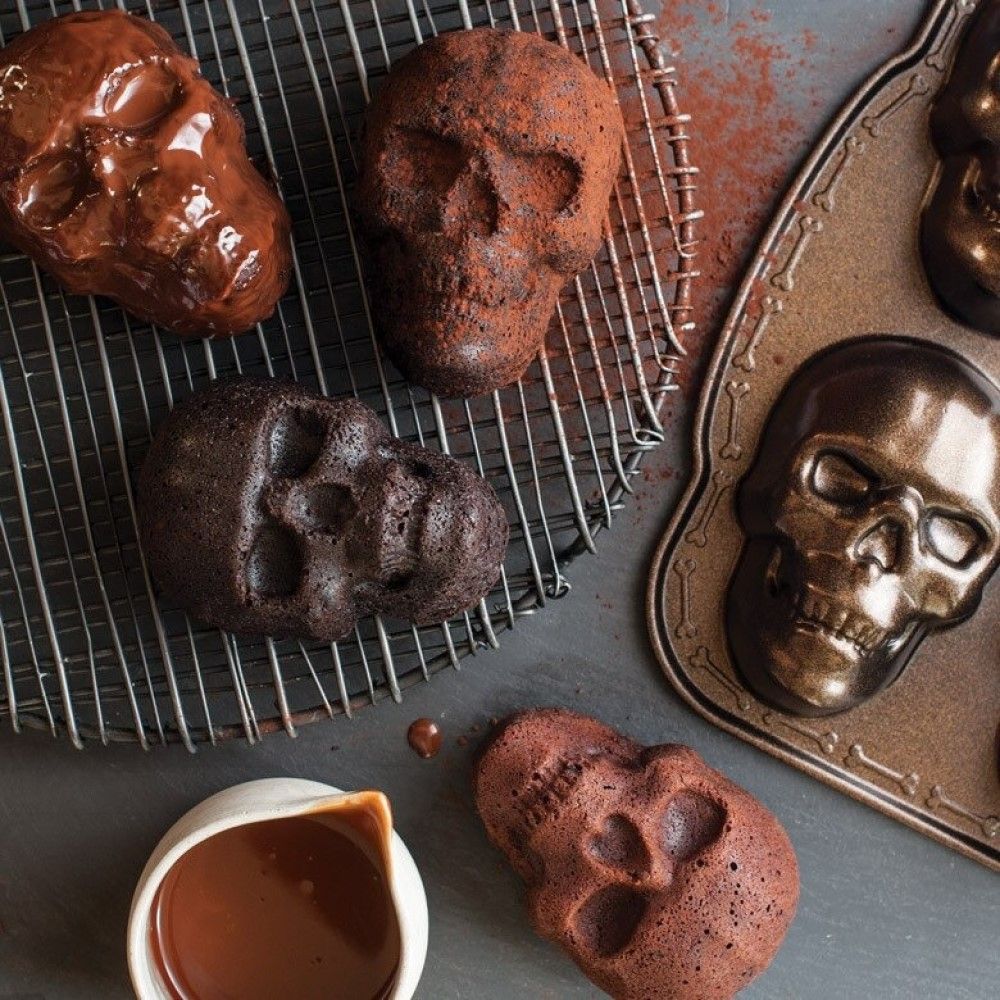 Nordic ware haunted skull cakelet pan discount