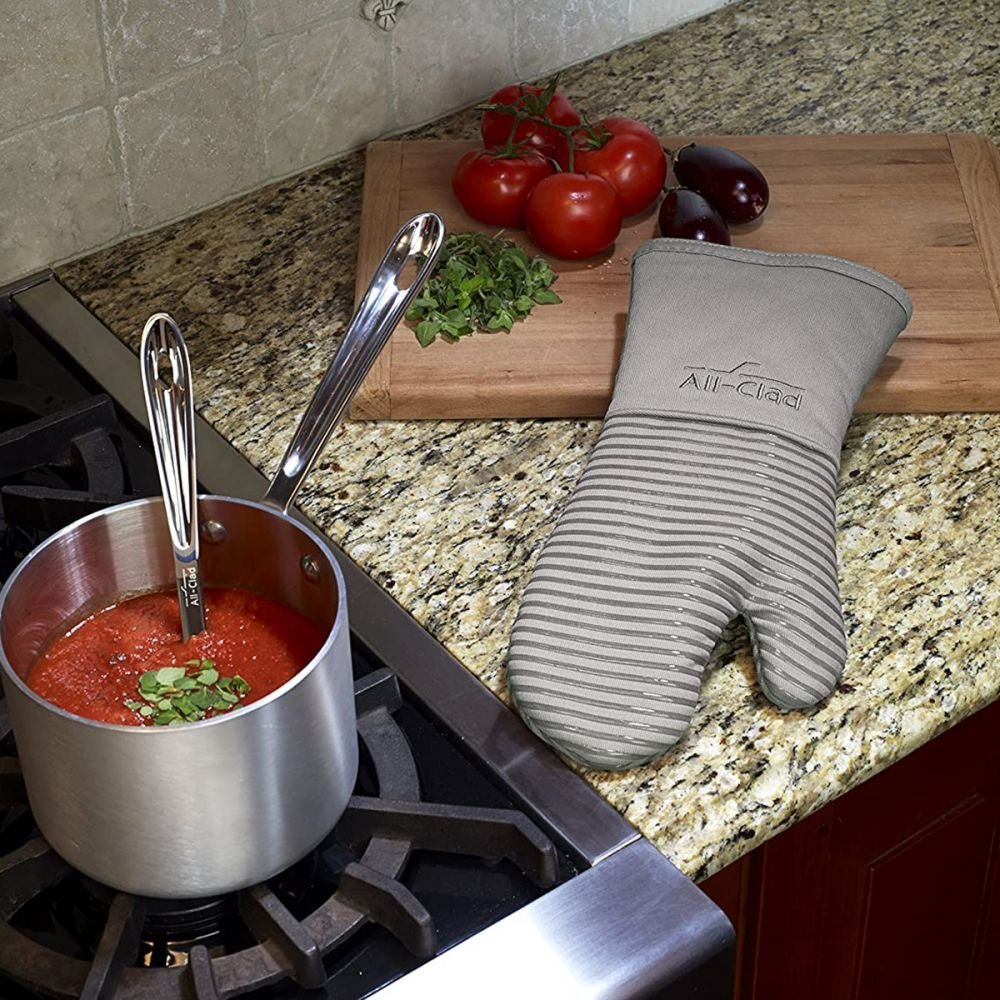 All-Clad Red Kitchen Oven Mitts