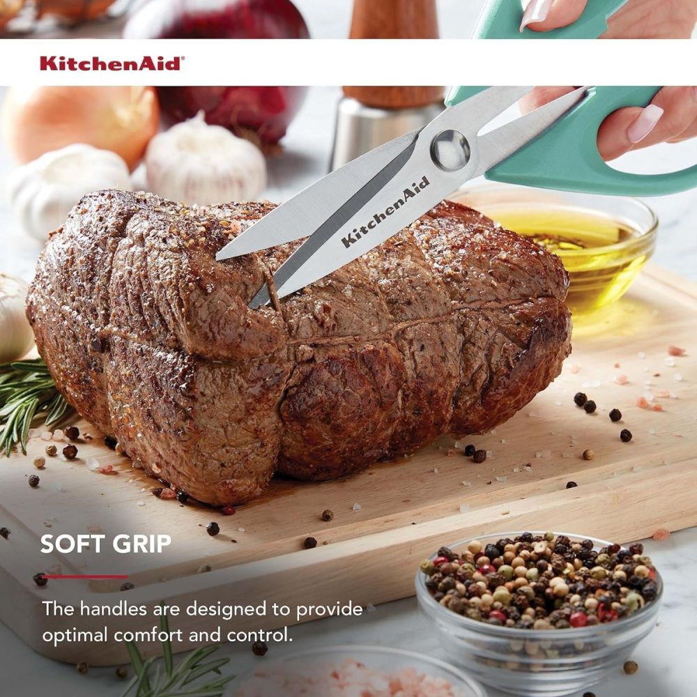 Lakewood A−14CP（美品） La-Z-Boy® Ava 4 Piece Sectional with Reclining Ends. | Kubin's