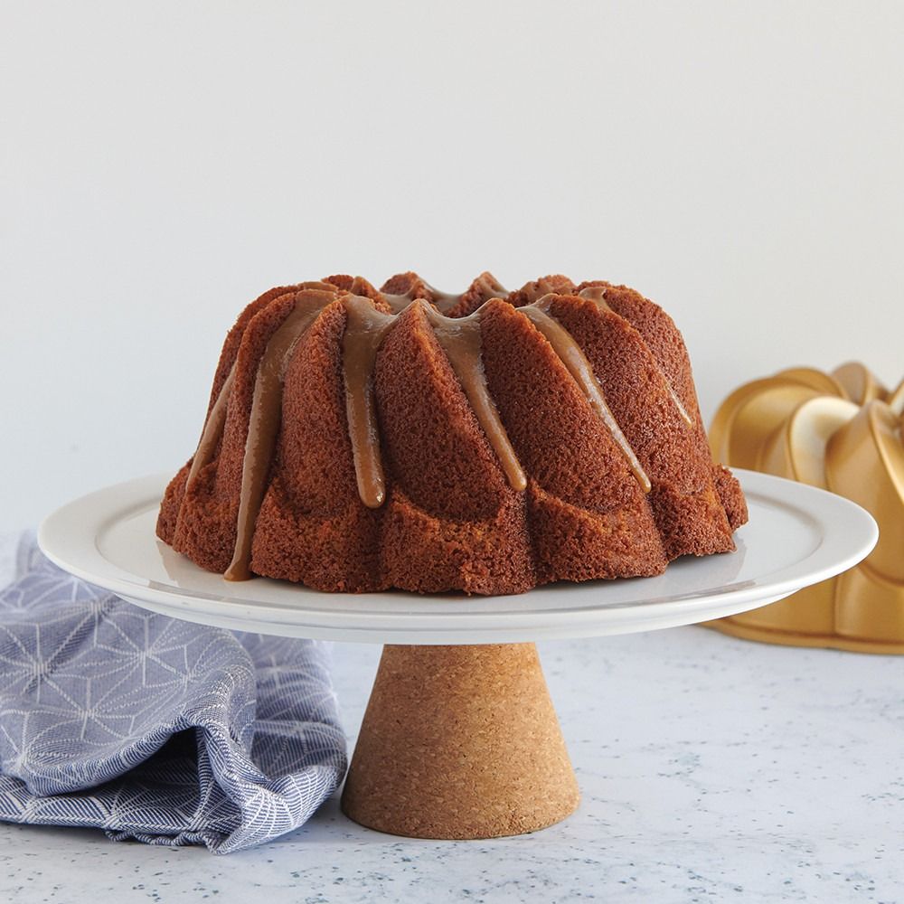 Nordic Ware Premier Gold Pirouette Bundt Pan 10 Cup