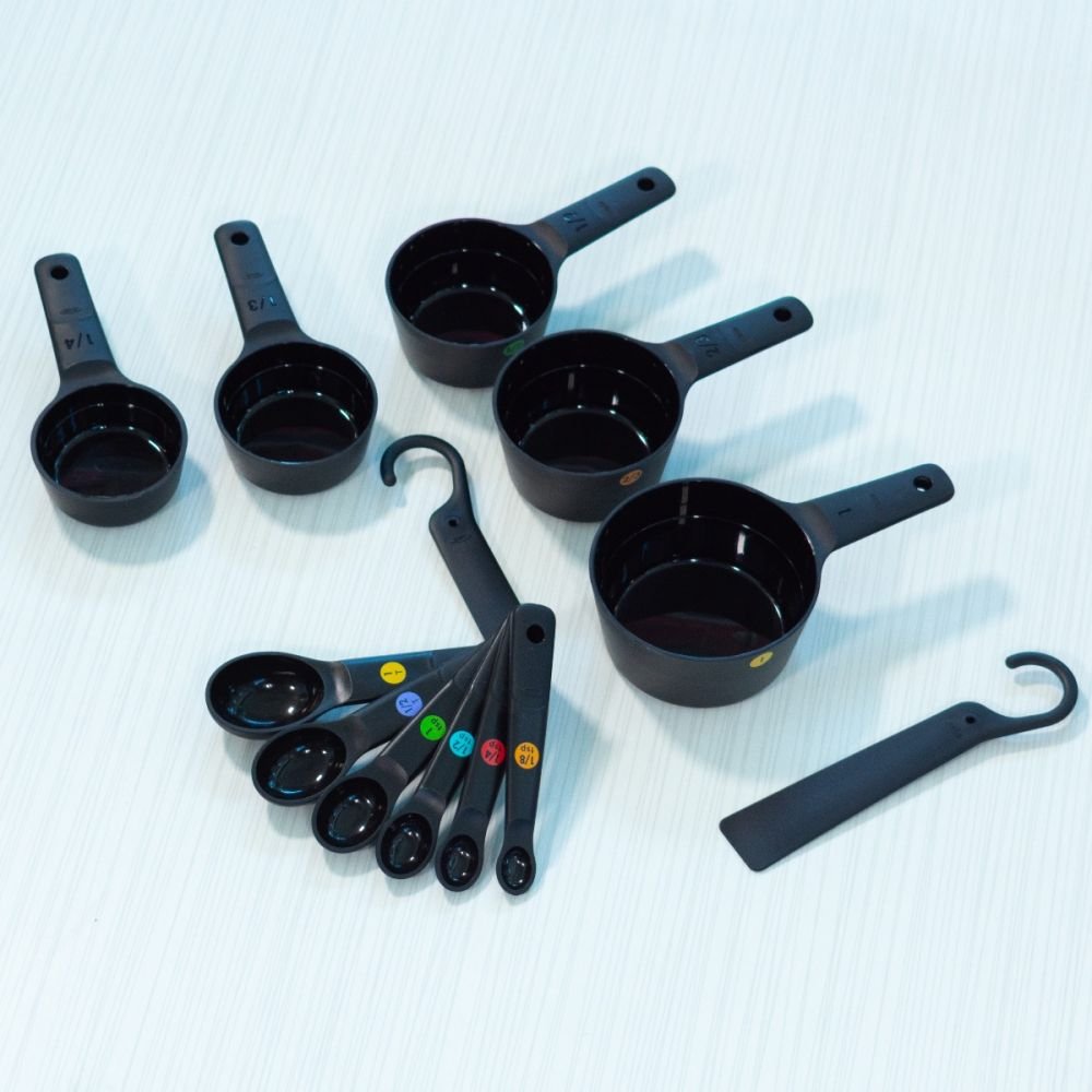 6 Piece Measuring Cups - Black
