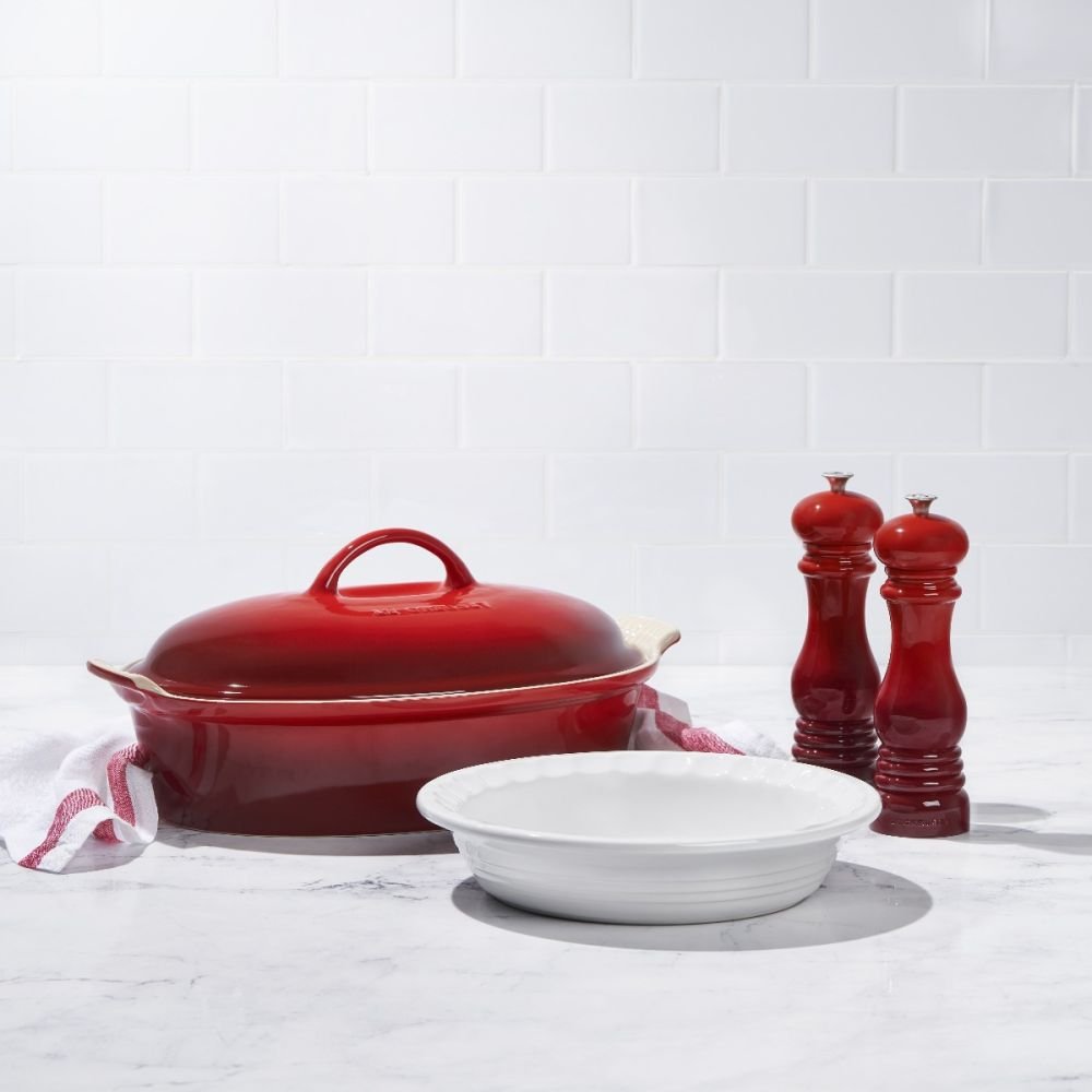 Le Creuset Stoneware 4Quart Covered Oval Casserole Cerise Cherry Red 