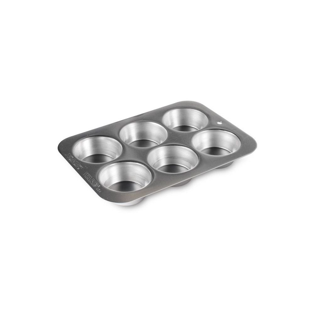  Nordic Ware Natural Aluminum Commercial Muffin Pan with Lid, 12  Cup: Nordic Muffin Tin With Cover: Home & Kitchen