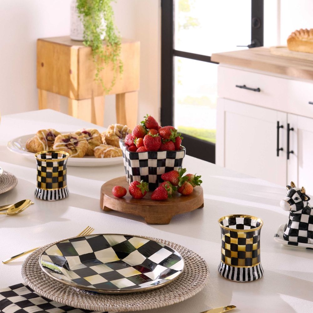 リバーサイド　ボックスアレンジ166フルーツ、リース303ミニー風 Courtly Check Farmhouse Berry Basket | MacKenzie-Childs