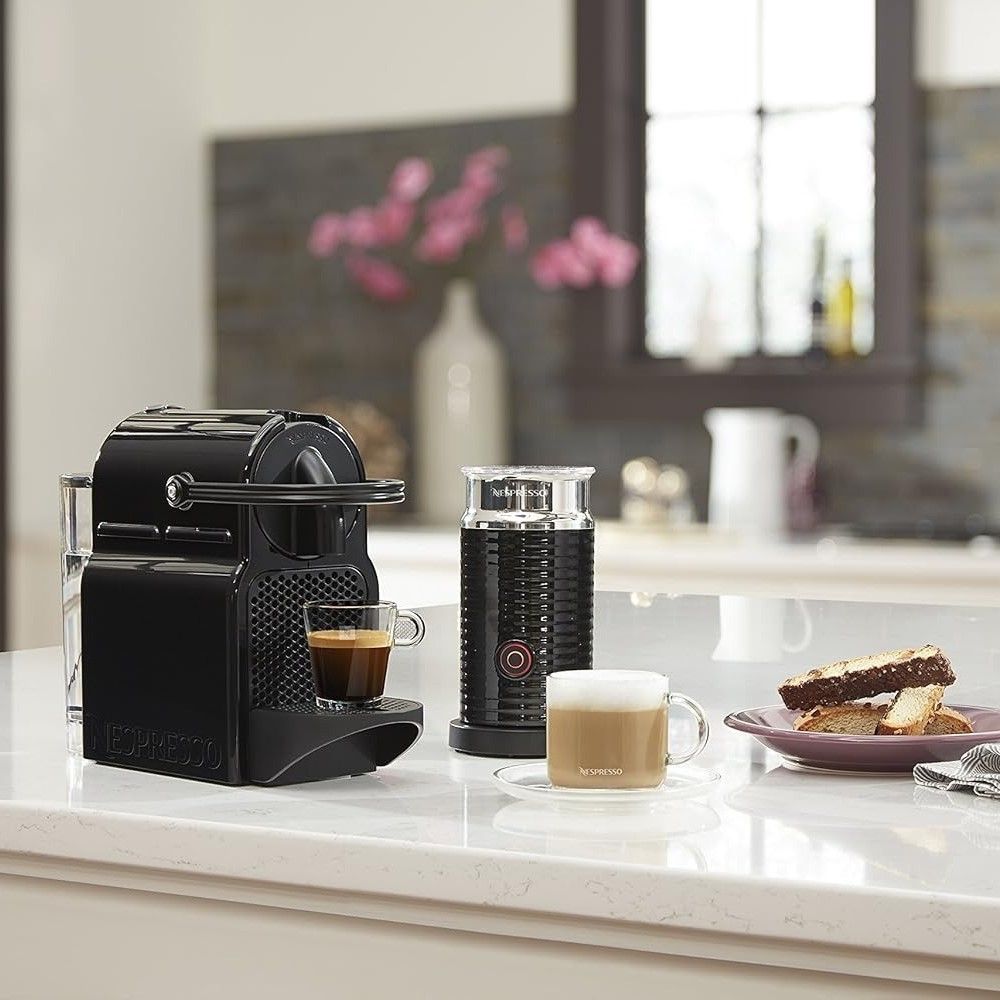 Inissia Espresso Machine by De'Longhi with Aeroccino (Black