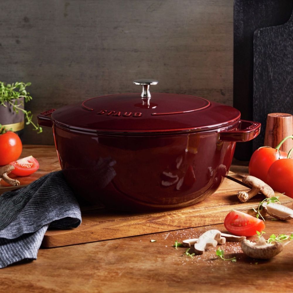 Cast Iron 5.25 Qt. Essential French Oven (Grenadine) | Staub