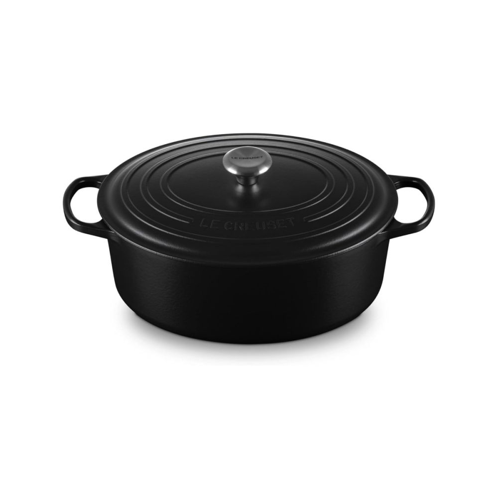 8 Qt. Signature Oval Dutch Oven (Licorice) | Le Creuset