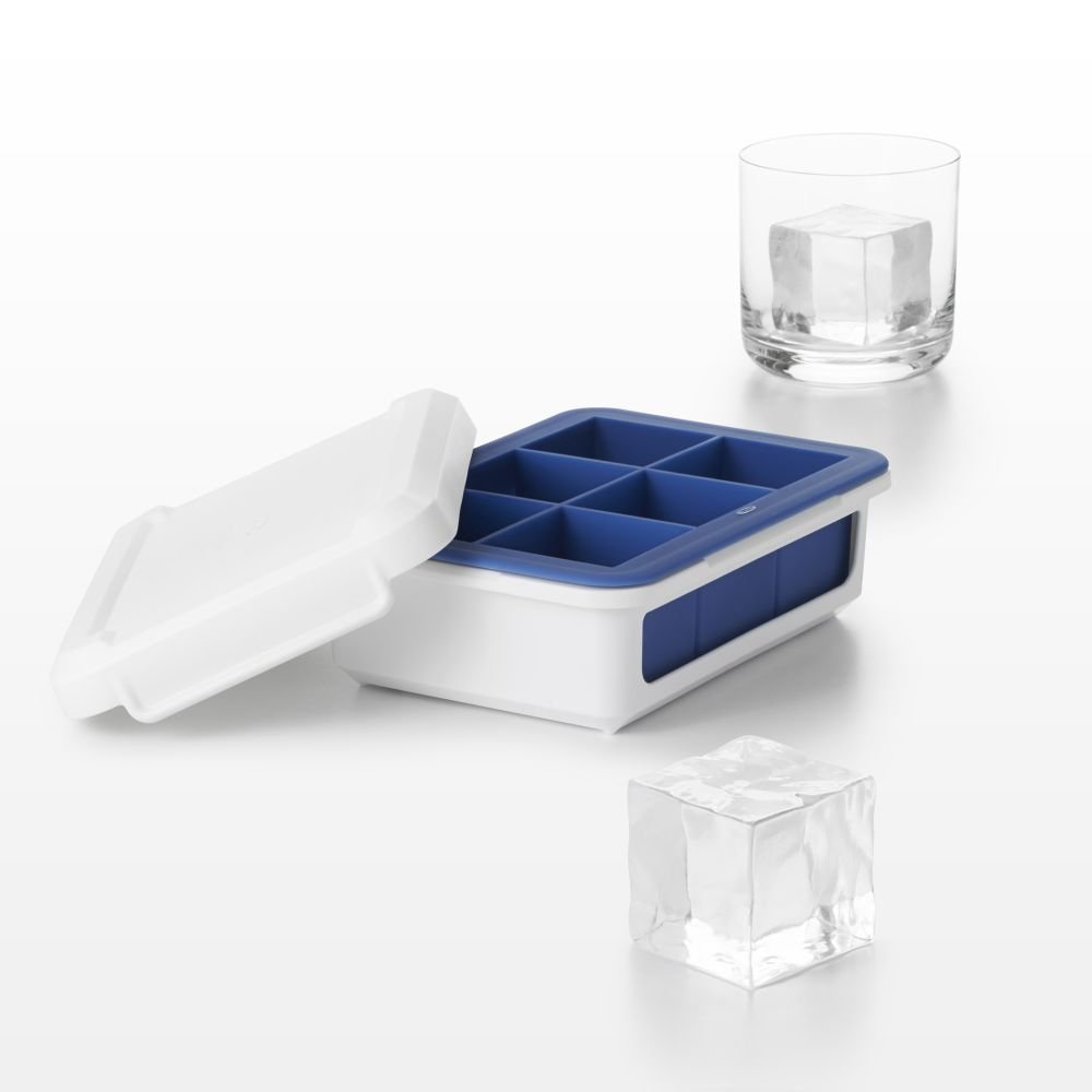 OXO Good Grips Covered Ice Cube Tray | Large Cubes