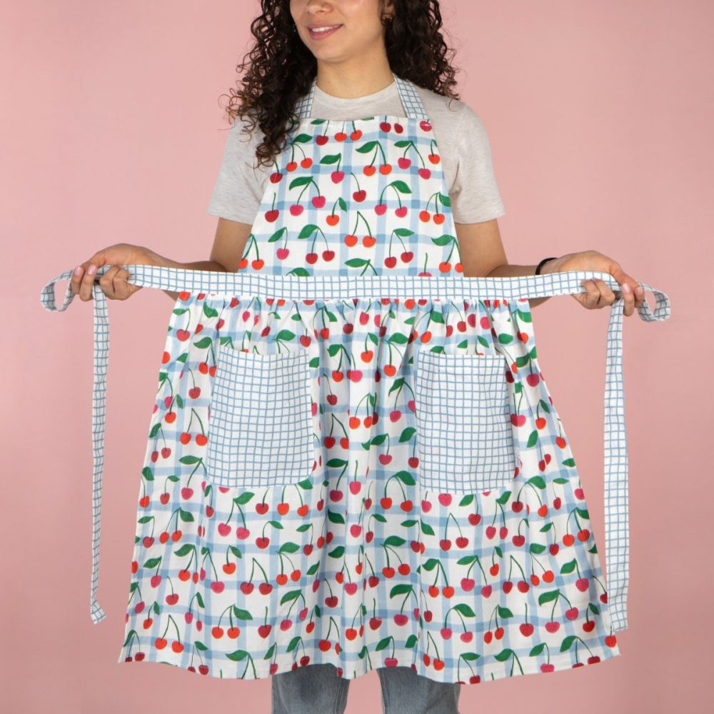 R&D.M.Co-☆今期新品未使用 WILD BERRY SALON APRON Very Cherry