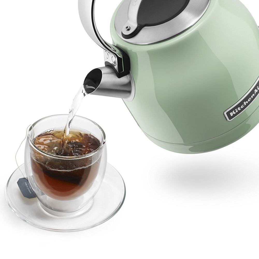 Electric Kettle (Pistachio) KitchenAid Everything Kitchens