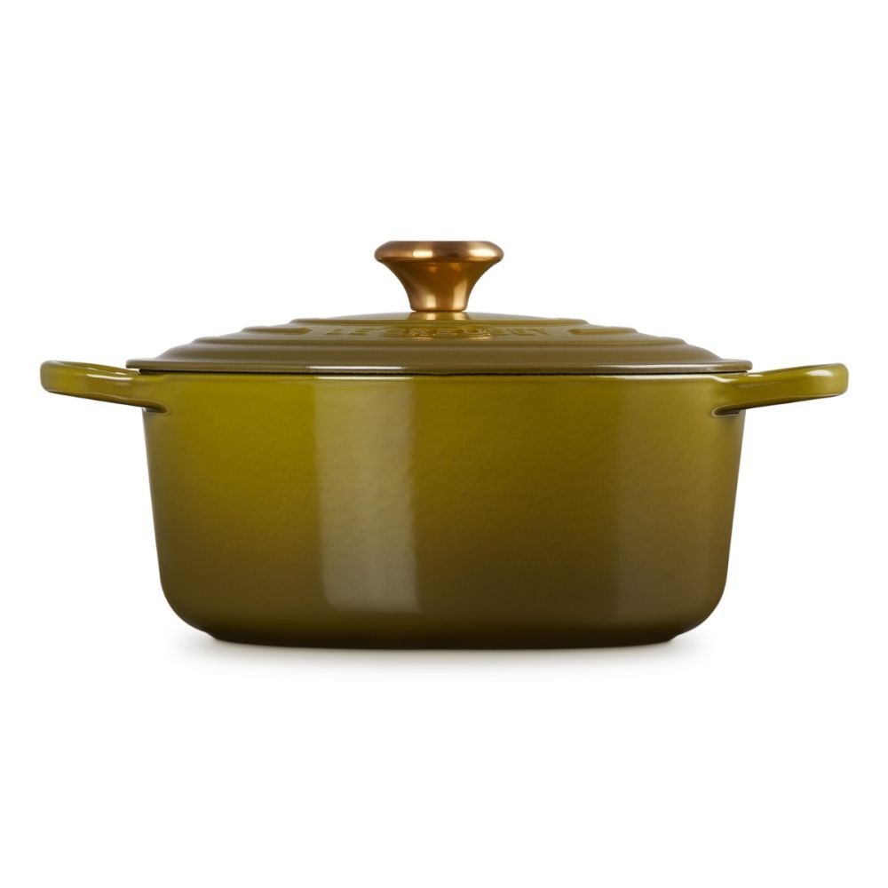7.25 Qt. Round Signature Dutch Oven with Gold-Colored Stainless