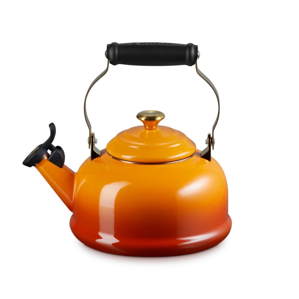 1.7 Qt. Classic Whistling Kettle with Gold Hardware