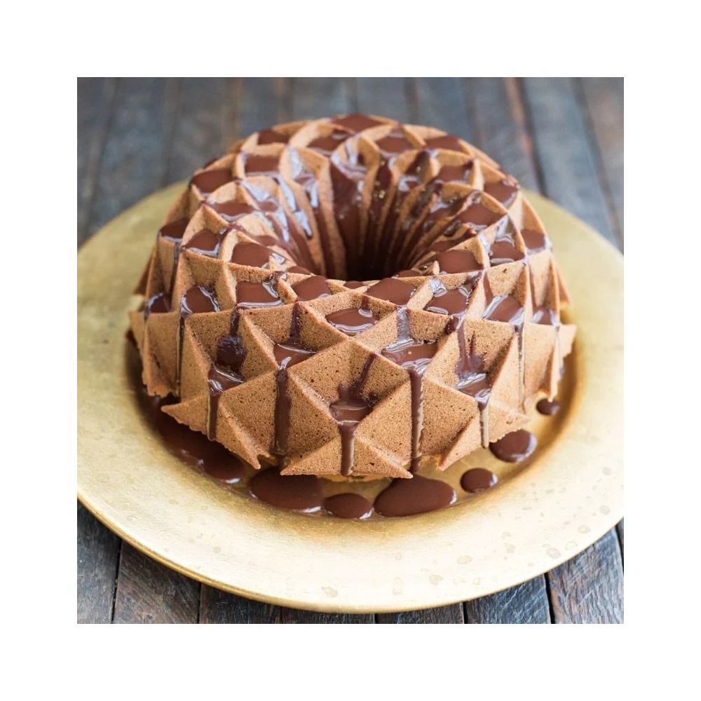 Nordic ware jubilee bundt pan hotsell