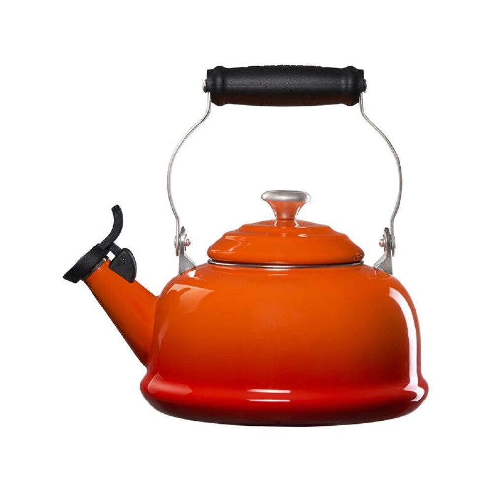 1.7 Qt. Classic Whistling Kettle with Stainless Steel Knob (Flame