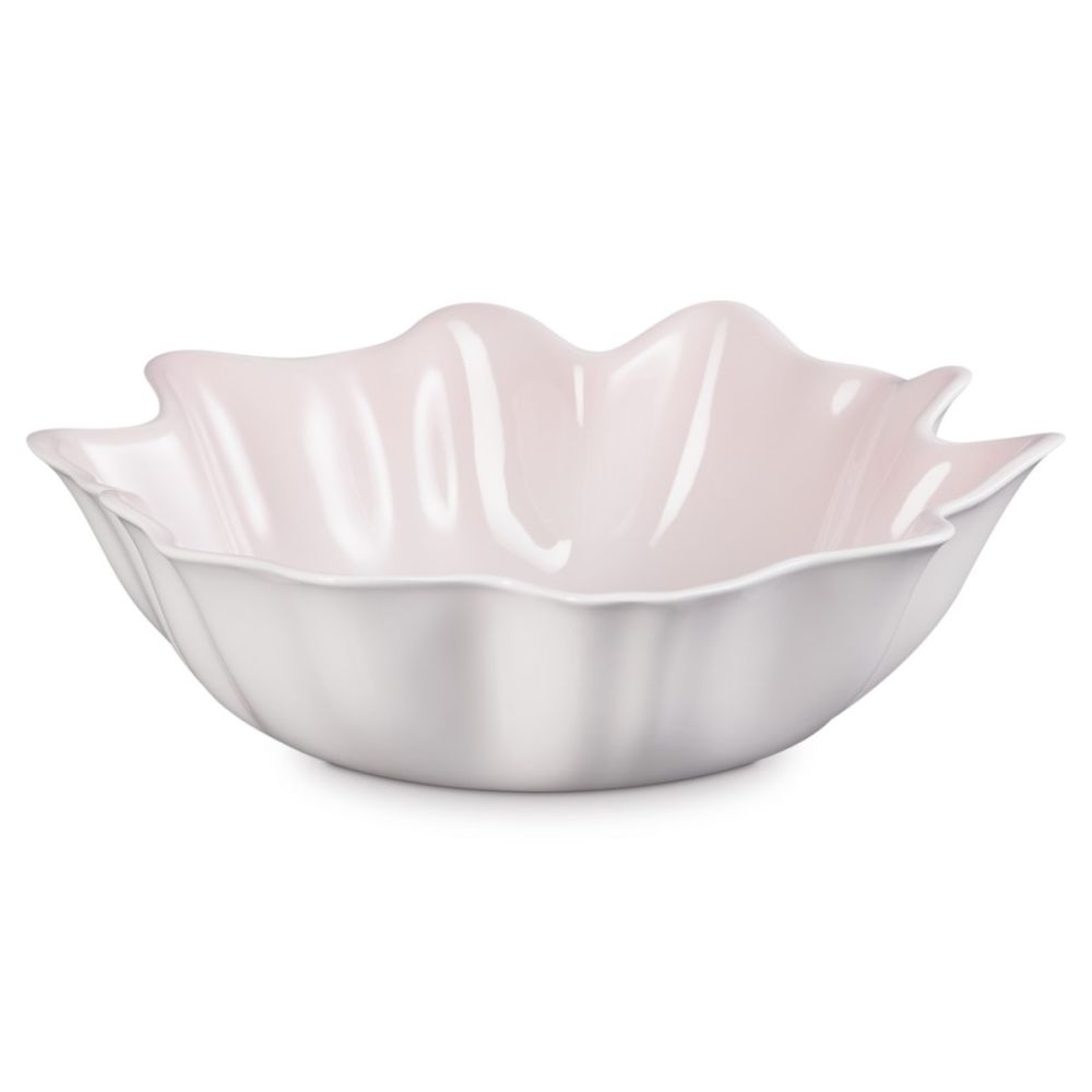 Iris Collection 4 Qt. Serving Bowl (Shell Pink) | Le Creuset