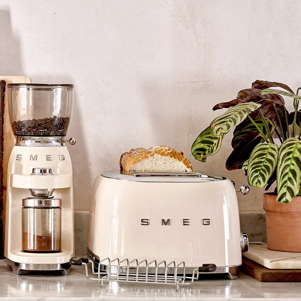 Cream toaster clearance