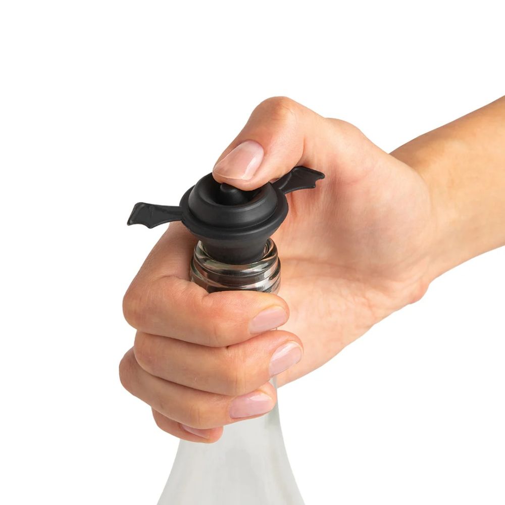 OTOTO Spookelier Wine Saver Pump and Wine Stopper - Thumbnail 4
