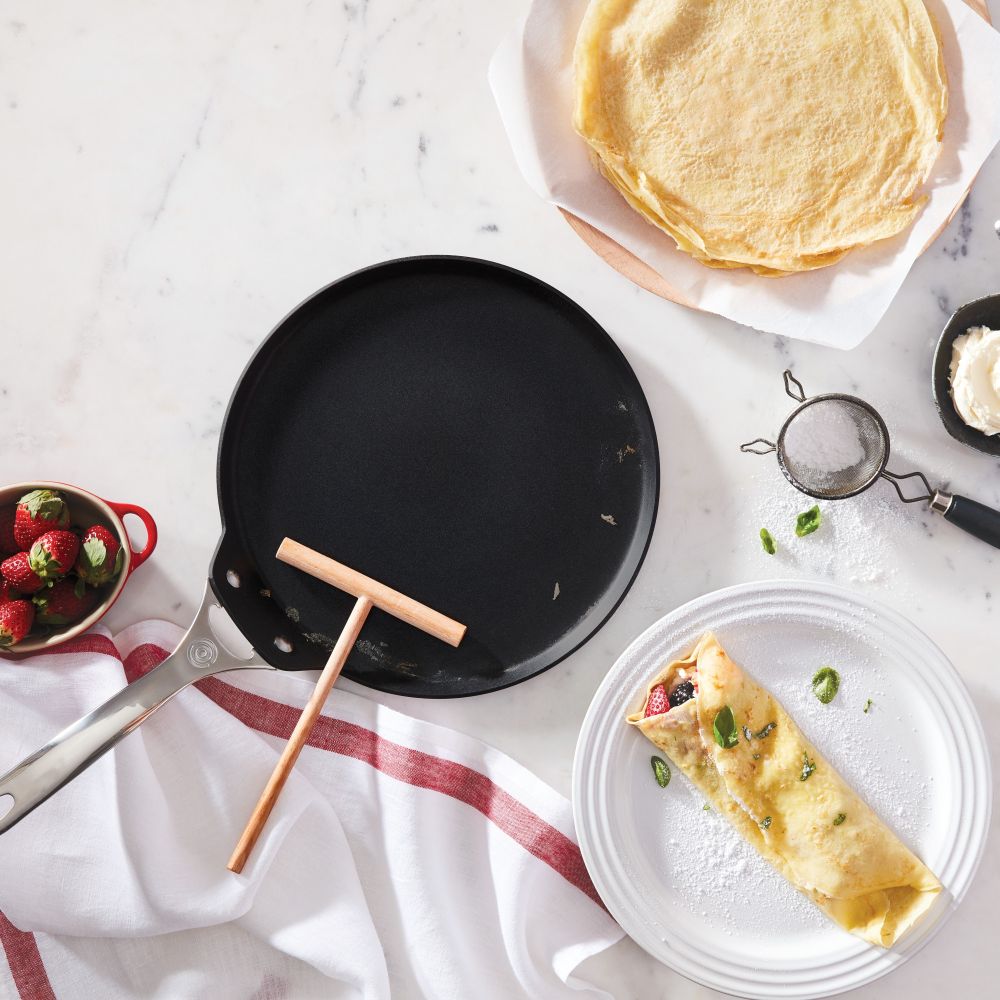 Le Creuset Toughened Nonstick PRO Crepe Pan - Thumbnail 2