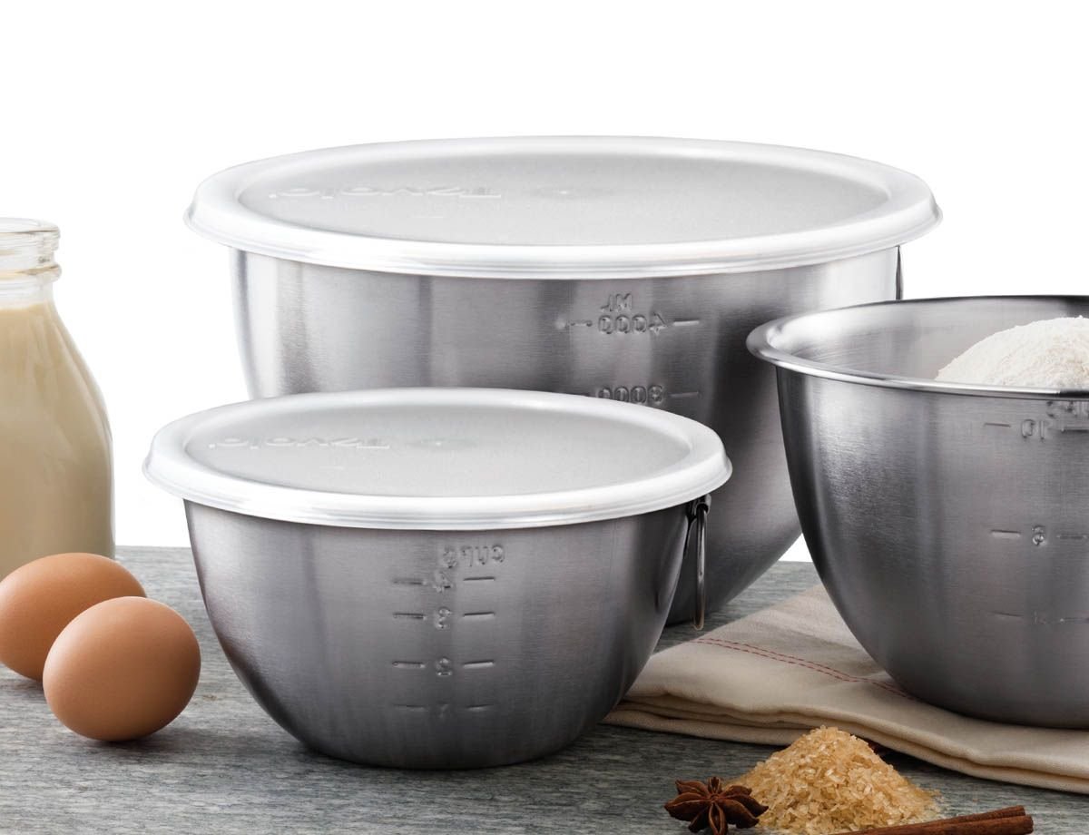 Cuisinart Stainless Steel Mixing Bowls With Lids, Set of 3 - Spoons N Spice