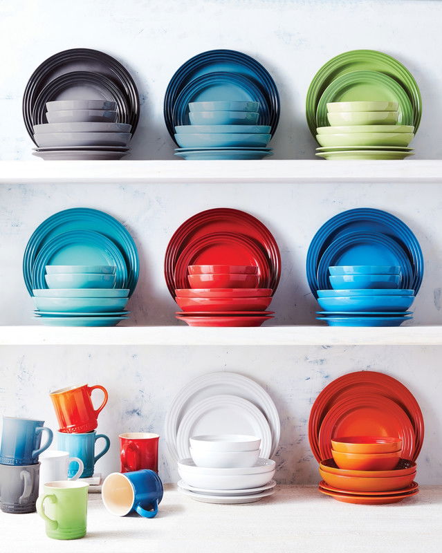 le creuset dinnerware, le creuset Oyster Grey plate, le creuset Oyster Grey color combinations, le creuset color combinations, le creuset Oyster Grey, le creuset dinner plate