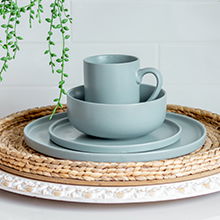 Everything Kitchens Modern Flat 16-Piece Dinnerware Set | Dusty Blue