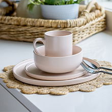 Everything Kitchens Modern Flat 16-Piece Dinnerware Set | Soft Pink