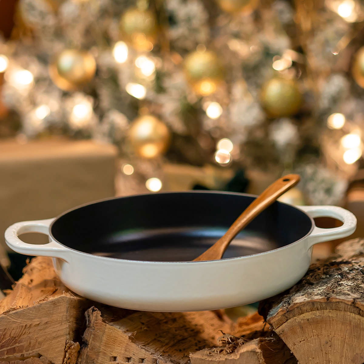 Le Creuset Everyday Pan