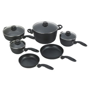 Wearever Pure Living Non-Stick Ceramic Cookware Set (10-Piece) - Henery  Hardware