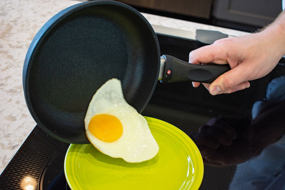 Egg Frying Pan 4-Cup Non Stick Egg Cooker Frying Pan Animals Molds Pancake  Maker Multipurpose Pancake Pan Burger Omelet Cooker - Buy Egg Frying Pan 4-Cup  Non Stick Egg Cooker Frying Pan