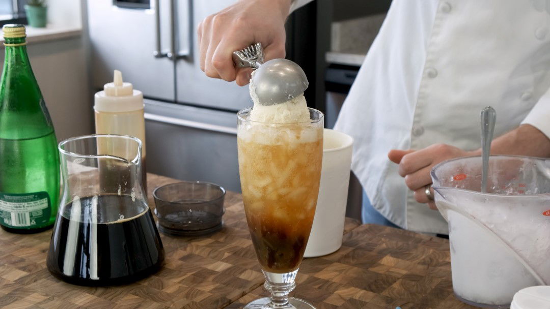 Cold Brew Coffee Floats Recipe with OXO Cold Brew Coffee Maker and