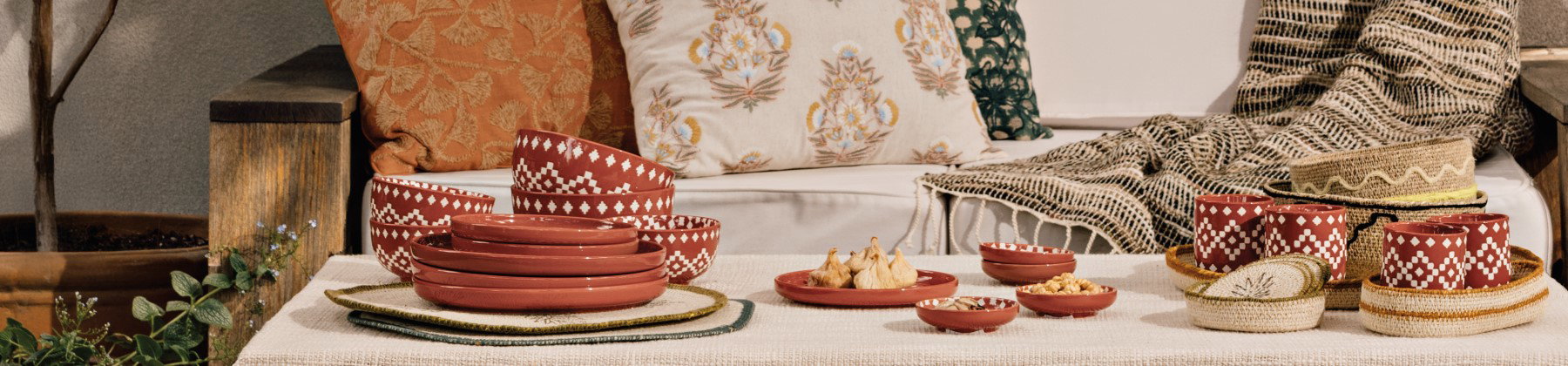 Photo of Danica Heirloom Dinnerware.
