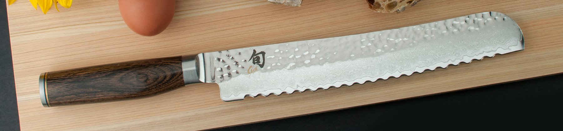 Photo of Shun bread knife.