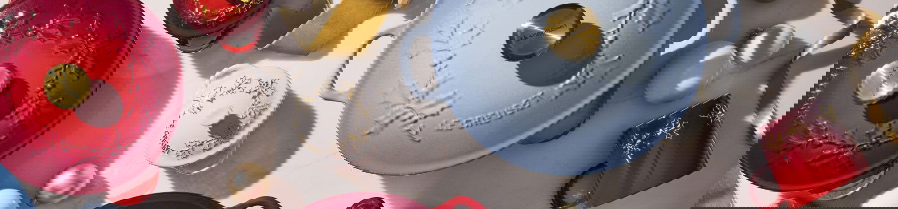 Photo of Le Creuset Christmas table.