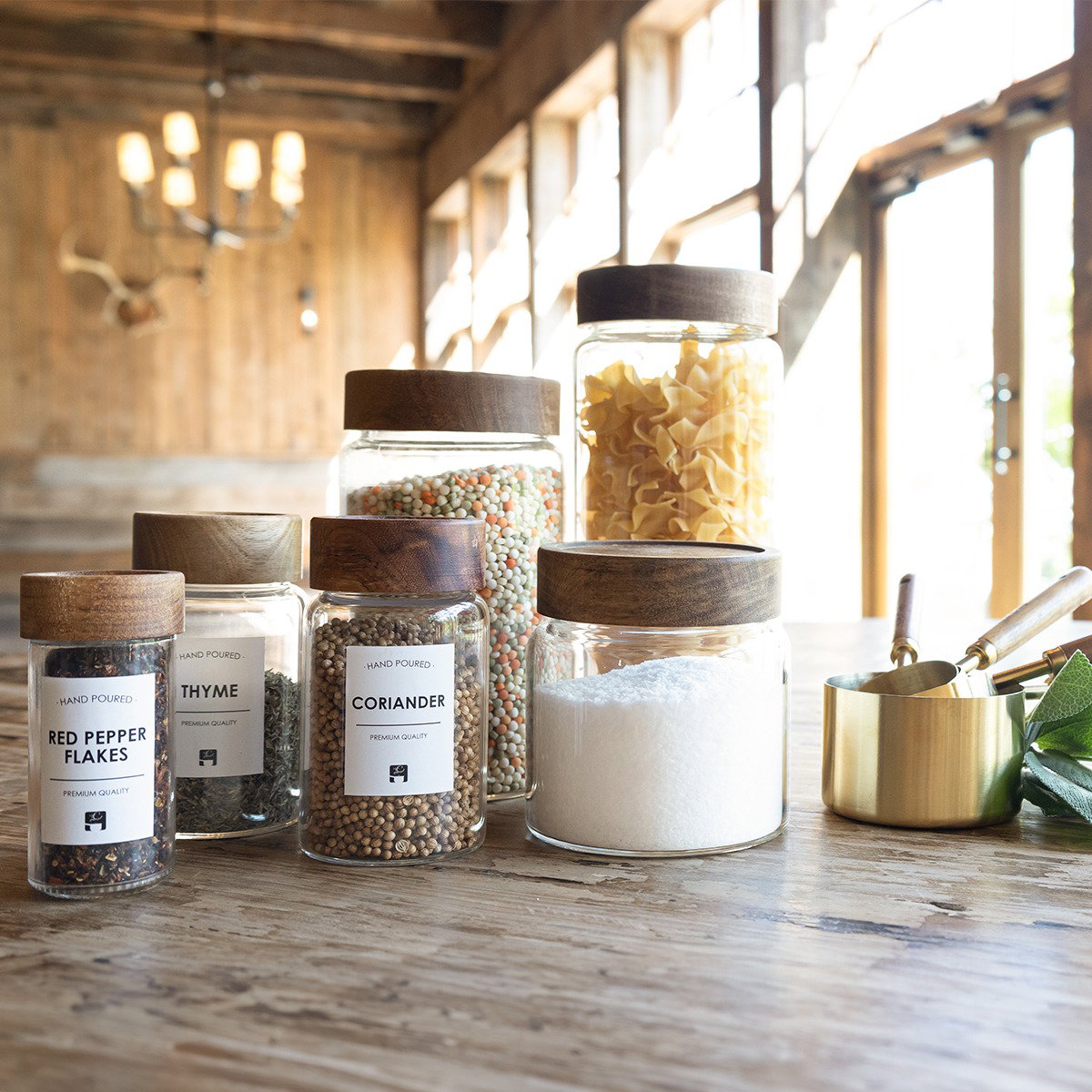 Everything Kitchens Modern Essentials