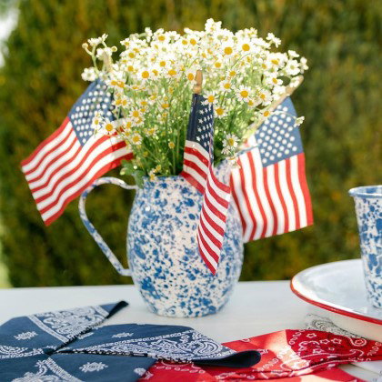 Serveware and Dinnerware